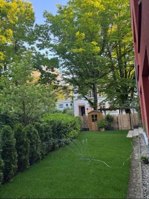 Moderne Terrassenwohnung mit Garten nahe Viktoriaschule
