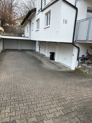 Helle 3,5-Zimmer-Wohnung mit Balkon und eigene Garage – ruhige Lage in Neckarwestheim