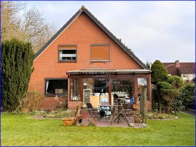 Familienfreundliches Einfamilienhaus in Top-Lage mit Wintergarten und großzügigem Garten