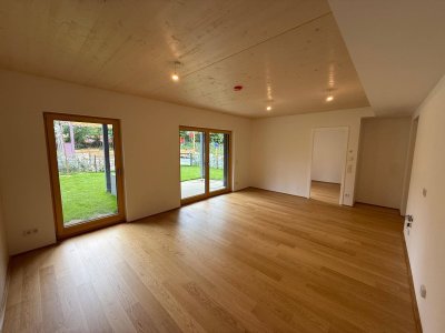 GRÜNE STADTVILLEN - Gartenwohnung mit 2 Zimmern | Holzbauweise - Erdwärme - Nachhaltig | Provisionsfrei!