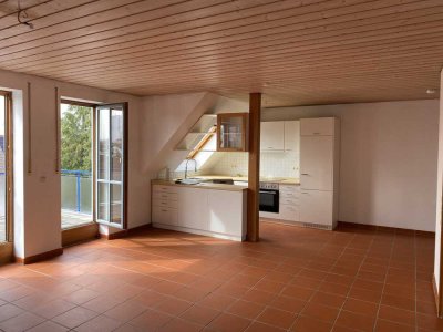 Schöne zwei Zimmer Wohnung mit Balkon in Augsburg, Hochzoll