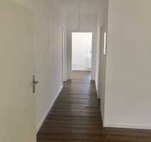 Offene 3 Zimmer Erdgeschosswohnung in Bertlich