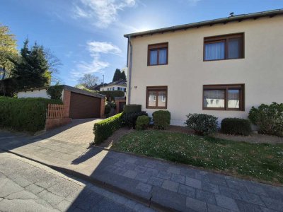 Doppelhaushälfte /Haus  mit Baugrundstück in Alt-Erkrath