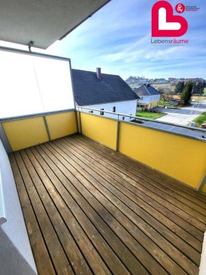 Neuwertige 3- Zimmer Wohnung