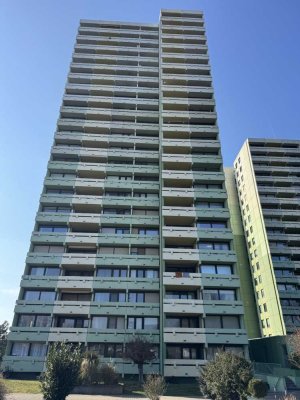 Schöne renovierungsbedürftige 3-Zimmer-Wohnung mit Balkon in Hochheim a.M.