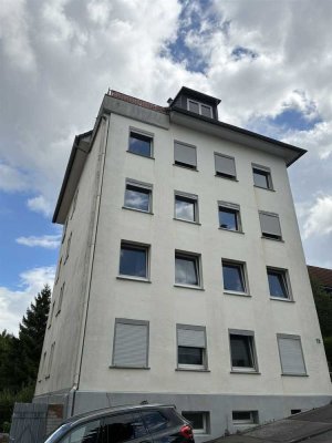 Klasse 2 Zi.-Wohnung mit Parkett, Duschbad, in Top Lage