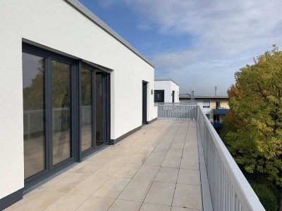 Sonnige Penthouse-Wohnung in bester Stadtlage Friedbergs