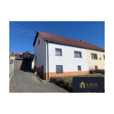 Doppelhaushälfte mit schönem Grundstück in begehrter Lage in Pößneck