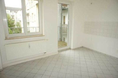 TOP Singel-Whg. im 1. OG mit Balkon - frei ab 1.1.26