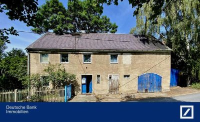 Einfamilienhaus mit separatem Acker- und Wiesengrundstück in Plotzen