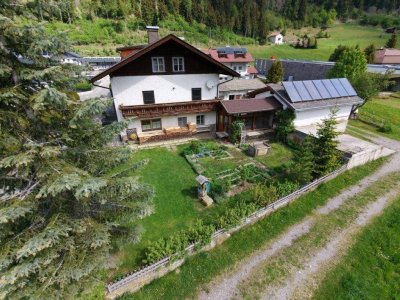 Ehemalige Landwirtschaft mit Nebengebäuden in Sillian zu verkaufen!
