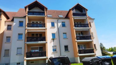 Zwei -Zimmer- Wohnung mit Balkon ins Grüne in Frohburg