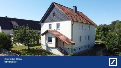 Wunderbar gelegenes Zweifamilienhaus, Baugrundstück möglich