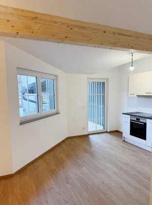 NEUE 3-Zimmer-Wohnung mit zwei Balkonen!