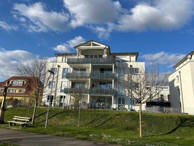 Bad Krozingen -  neuwertige 3 Zi. Mietwohnung mit Südbalkon