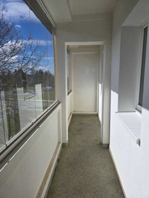Kautionsfrei + 2 Monate Kaltmietfrei // 3 Zimmer Wohnung mit Balkon //