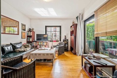 Altbauwohnung mit Wintergarten und Souterrain Potenzial in Frankfurt Eckenheim