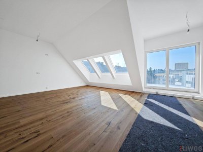 Süd-Terrasse | ERSTBEZUG DG-Wohnung mit 3 Zimmern | über 3m Raumhöhe | Klima &amp; Luftwärmepumpe | Tiefgaragenplatz