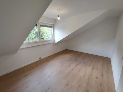 Dachgeschosswohnung in Bergheim-Glesch – 2 Zimmer, ca. 57 m², bezugsfertig ab 01.02.2026