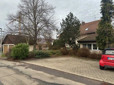 EFH mit Gewerbehalle und großem Grundstück - provisionsfrei