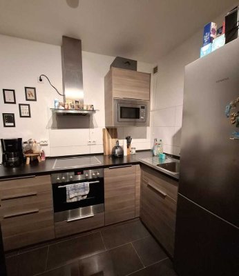 2-Zm. Wohnung Schwetzingen // 1. OG // offene Einbauküche // Stellplatz // Balkon