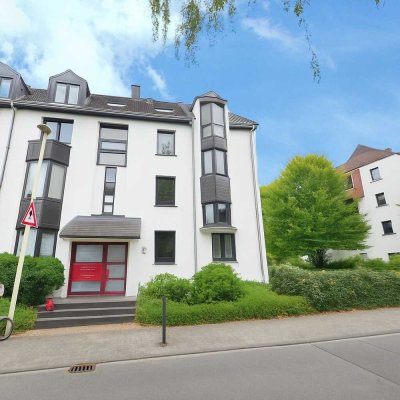 Ihr Wohlfühl-Zuhause: 3-4 Zimmer-Wohnung mit Wintergarten, Garten und Terrasse in Bonn-Duisdorf
