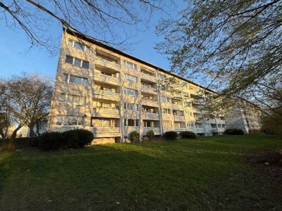 "Mir tanzt keiner auf dem Kopf rum"- Super 3-Zimmer-Wohnung im 4. OG – Wohnen mit Grünblick