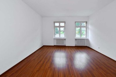 Reduziert – helle 4-Zimmer-Wohnung mit solider Rendite