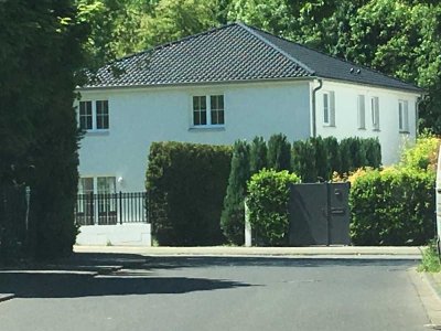 Attraktive 4-Zimmer-Doppelhaushälfte mit gehobener Innenausstattung in köln Müngersdorf