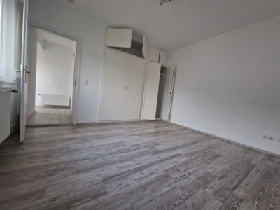 4-Zimmer Wohnung mit Balkon in Wörth am Rhein, frisch saniert