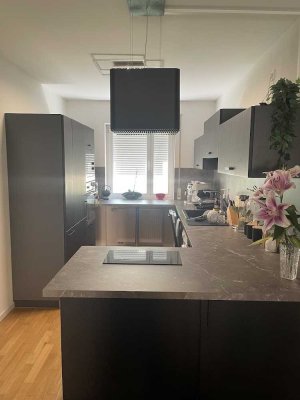 Zweitbezug! Helle moderne 3-Zimmer-Wohnung mit Terrasse, guter Ausstattung in ruhiger Lage