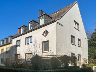 Frisch renovierte 3,5-Zimmer-Wohnung mit Wintergarten im Essener Stadtwald