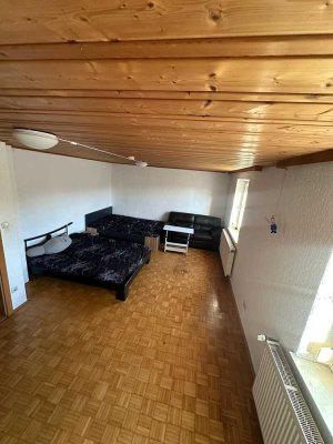 Pfarrer-Seidl-Straße 4, 93413 Cham