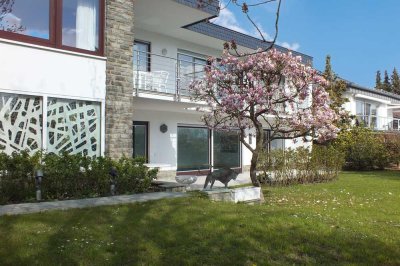 Frei stehender Bungalow mit Luxusausstattung auf Traumgrundstück in Bestlage