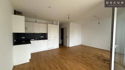 ## VERFÜGBAR AB SOFORT ## FREIFLÄCHE ## 2 ZIMMER ## GUT AUFGETEILT