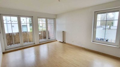Ruhige 3-Zimmer-Wohnung mit Balkon (Wüste)