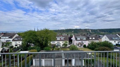 Helle 3-Zimmer- Wohnung mit Balkon in Ko-Güls