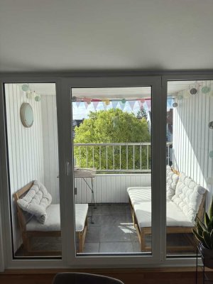 Wohnglück im Herzen von Döhren – Loggia & Echtholzparkett