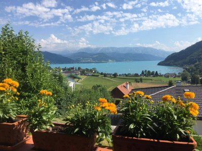 Einfamilienhaus mit 280 m2 und Pool in Seewalchen am Attersee