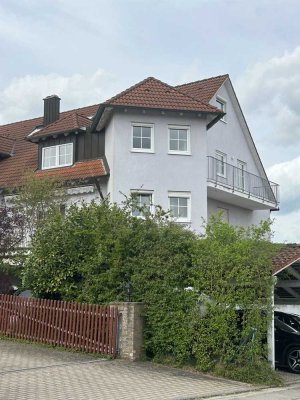 Traumhafte 2,5-Maisonette-Wohnung mit Balkon in Ansbach