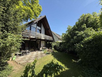 Altstadtnahes Einfamilienhaus im Grünen wartet auf neues Leben!