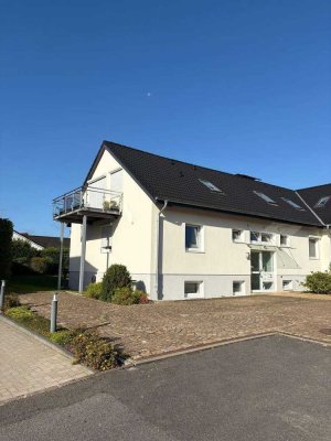 **Anfragestopp** Modernisierte 2-Zimmer-Wohnung mit Balkon in Scharbeutz