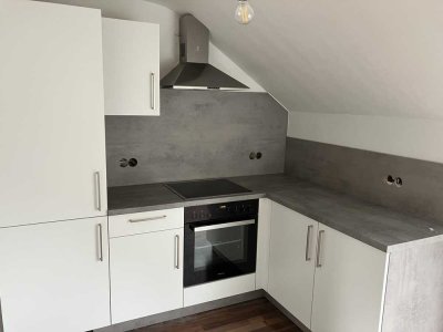 Prüm: Top-renovierte Dachgeschosswohnung