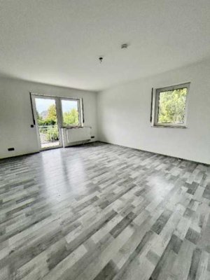 Eitorf: Attraktive ETW mit ca. 69 m² Wfl., Balkon, Kfz-Stellplatz und Gartennutzung in Zentru