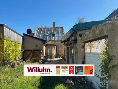 Massives Einfamilienhaus  Bezugsfrei | Traumgarten | EBK inklusive | Kamin