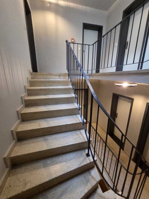 1 Zimmer Wohnung, kernsaniert, Nähe Bahnhof