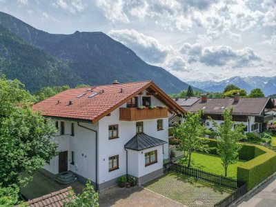 Top gepflegtes und flexibel nutzbares Mehrfamilienhaus mit 5 neuwertig ausgestatteten Wohnungen