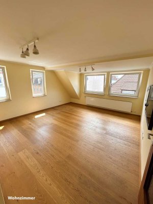Schöne Dachgeschoss-Wohnung in zentraler Lage von Ludwigsburg zu vermieten