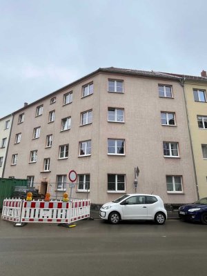 tolle sanierte  4 Raumwohnung im 3.OG mit Balkon zu vermieten