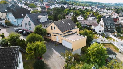 Exklusives Wohnen in Halbhöhenlage von Mülheim- Kärlich mit mit Blick über die Rheinebene